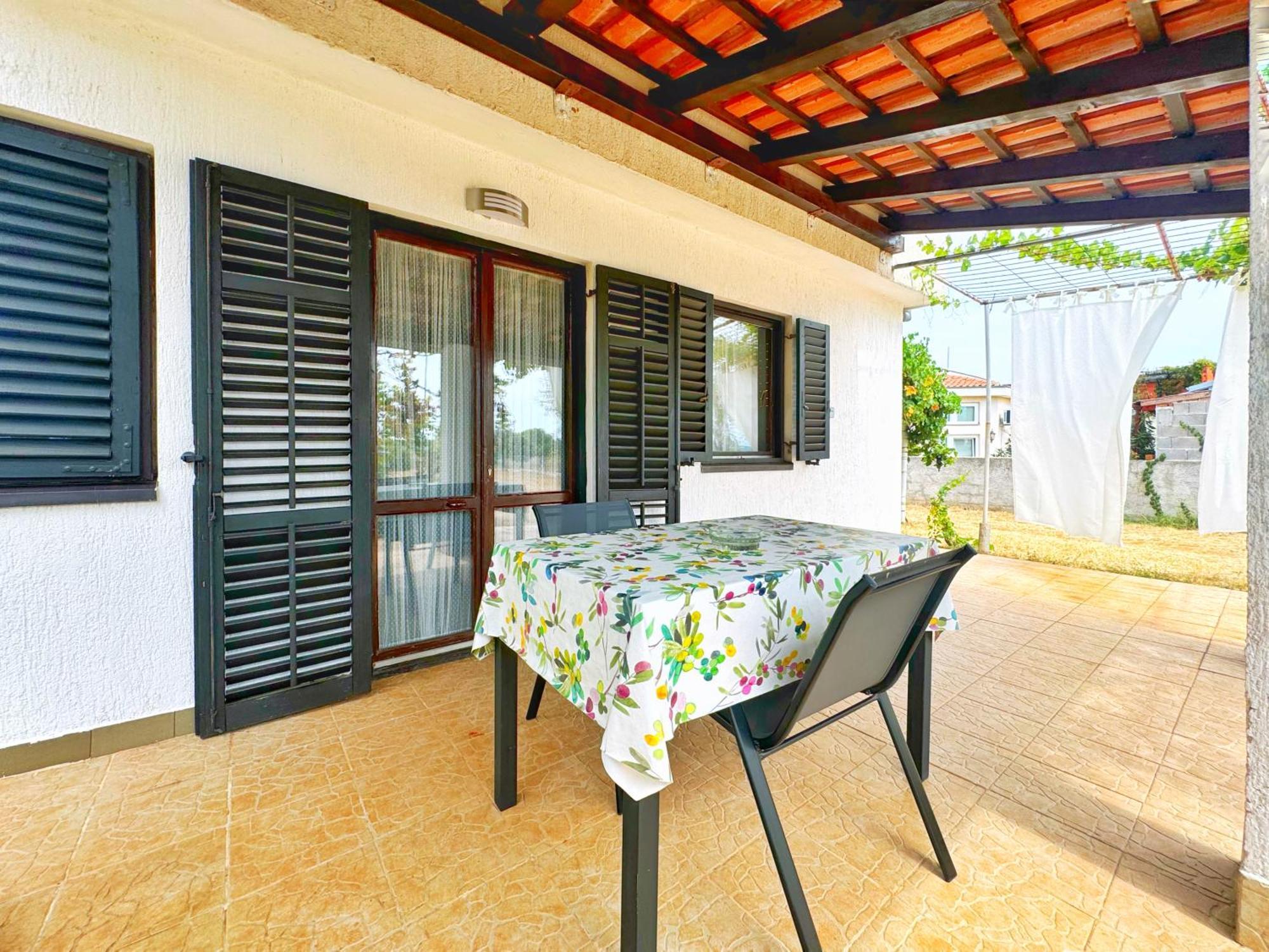 Apartments Jan Banjole Exterior photo